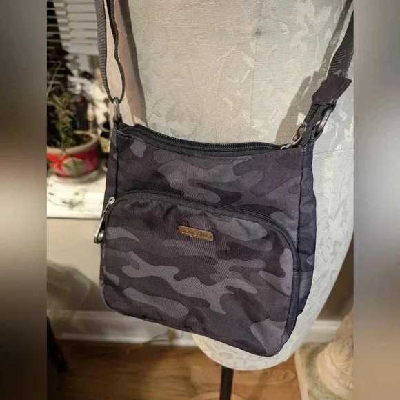 NWOT Baggallini Joey Bag Small Crossbody - Picture 4 of 10